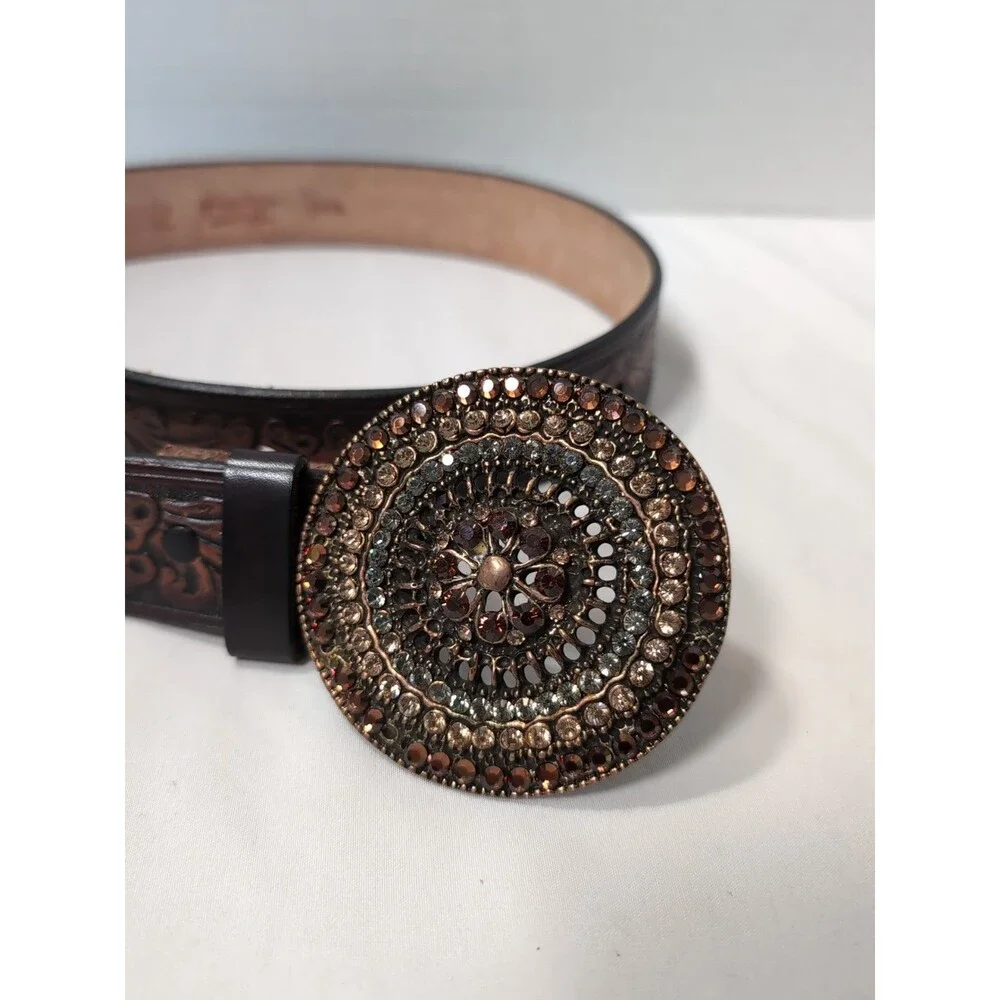 Cache BELT BROWN GENUINE LEATHER STUDDED MEDALLION BUCKLE WOMEN'S SZ SMALL 28-30